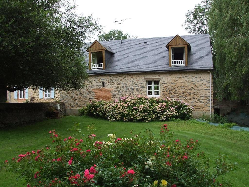 Le Moulin D'Hys Bed & Breakfast La Cropte Dış mekan fotoğraf